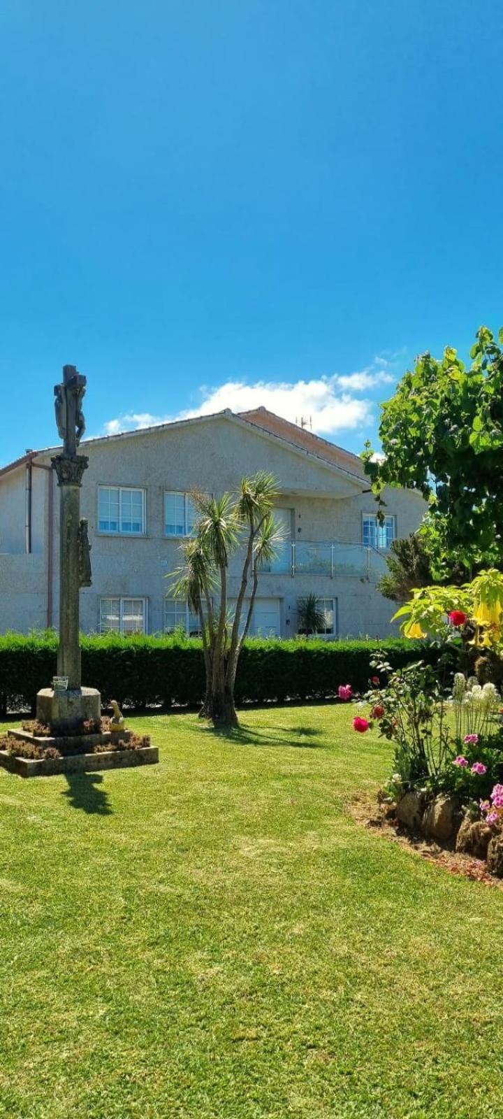 Apartamentos Turisticos Casa Sandra Sanxenxo Ngoại thất bức ảnh